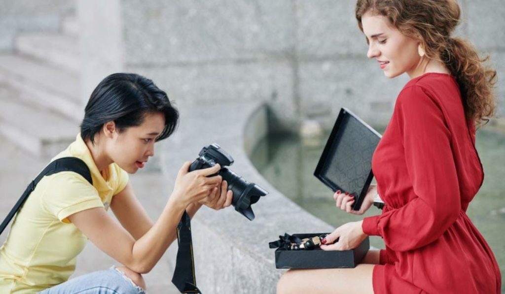 The World of a Commercial Photographer: A Complete Guide for Everyone